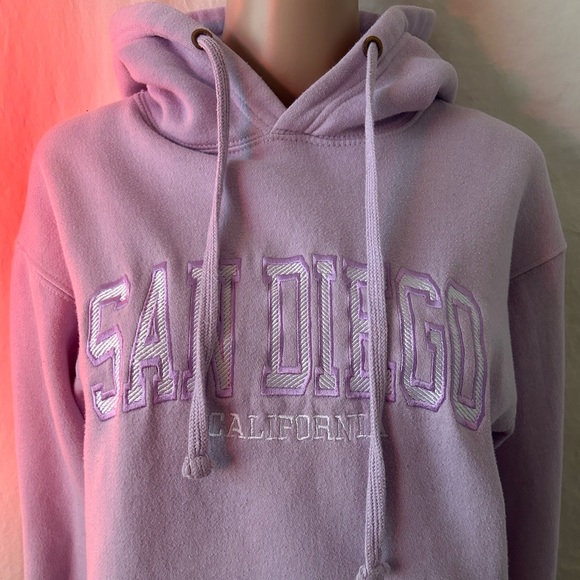SAN DIEGO Lilac Hoodie - Picture 2 of 7
